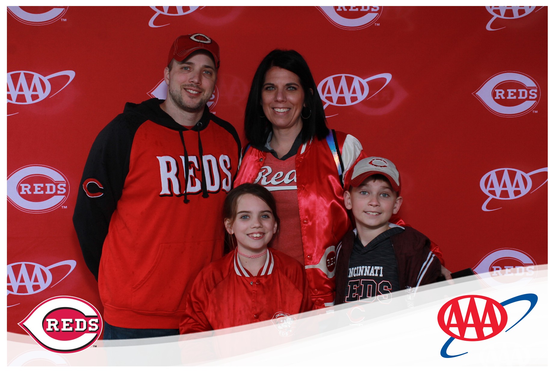 AAA Saturday May 4th Reds Game | View more photos from the event at gallery.photoboothcincy.com/u/PhotoBoothCincy/AAA-Saturday-May-4th-Reds-Game